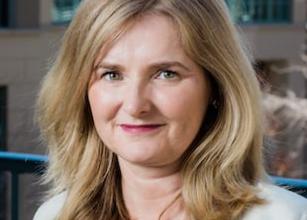 Susan Houlihan Headshot