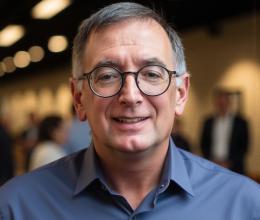 Dave Charron Headshot
