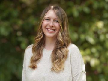 headshot of Lindsey Boone