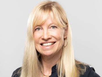 headshot of Vickie Bond Mrva
